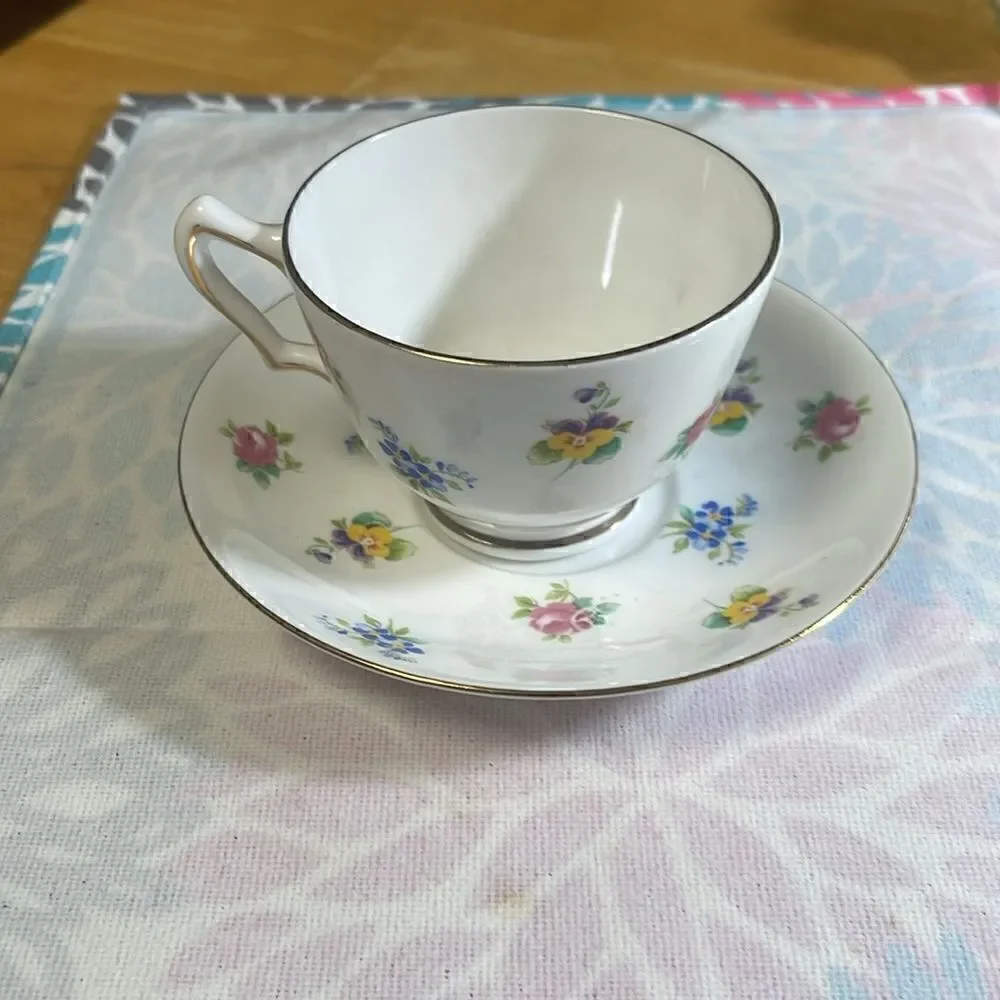 Vintage Crown Staffordshire 1950s Fine Bone China Tea Cup Set
